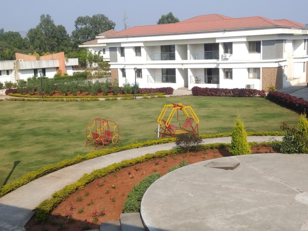 Parishreya Holiday Home Lonavala Dış mekan fotoğraf